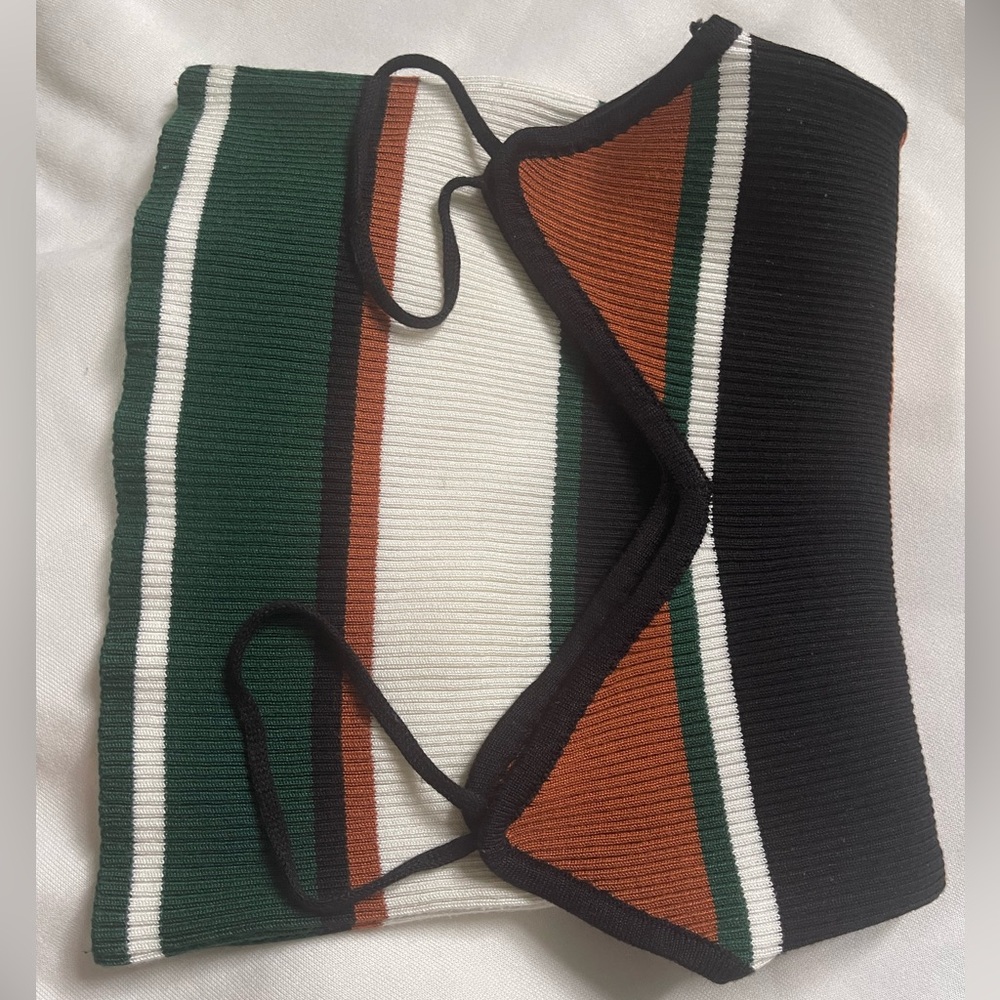 Black Ribbed Fitted Camisole - Picture 3 of 3